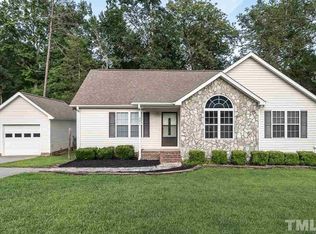 2217 Foxfire Ln, Burlington, NC 27217