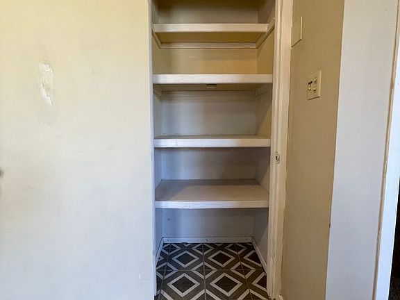 3rd image of 301 Gayland Dr #A