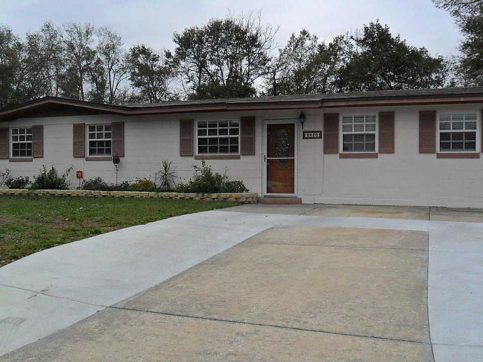 1st image of 2620 Lourdes Dr W