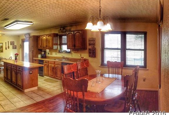 4th image of 125 County Road 4314
