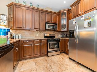 1570 W 10th St APT 3B, Brooklyn, NY
