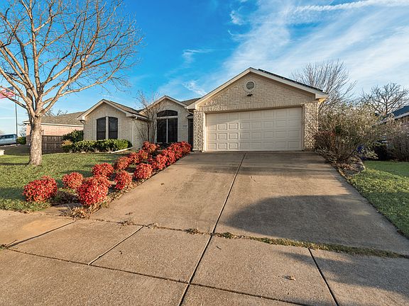 2nd image of 1130 Fawn Meadow Trl