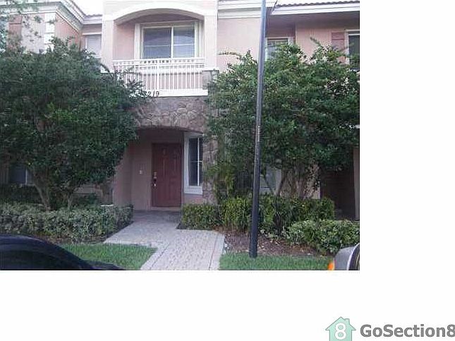 1st image of 8219 SW 27th St #102