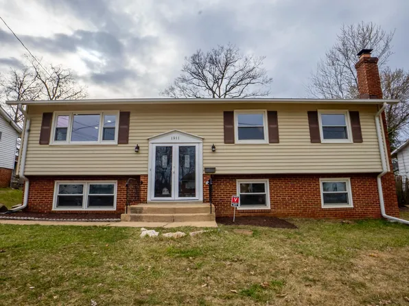 1911 Wintergreen Ave, District Heights, MD 20747