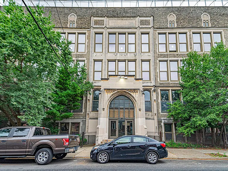 Smith School — Photo 47