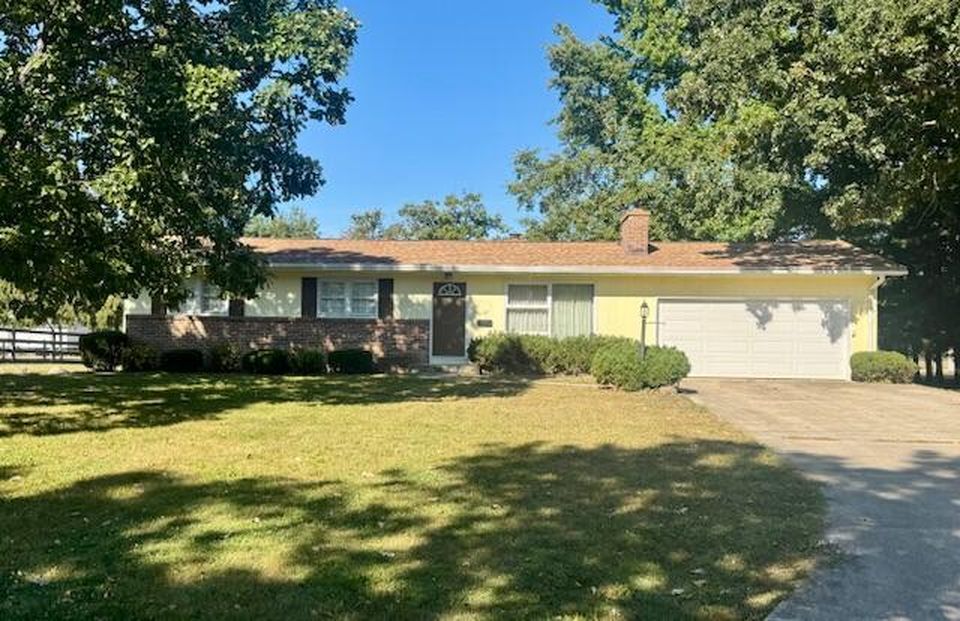 Real estate listing image