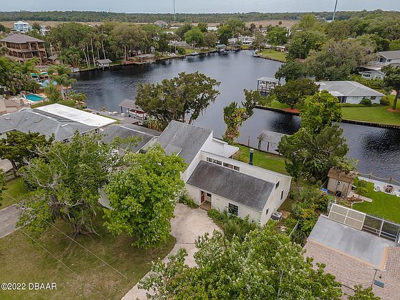 3rd image of 1076 Shockney Dr