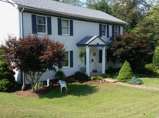75 Arrowhead Dr, Moundsville, WV 26041