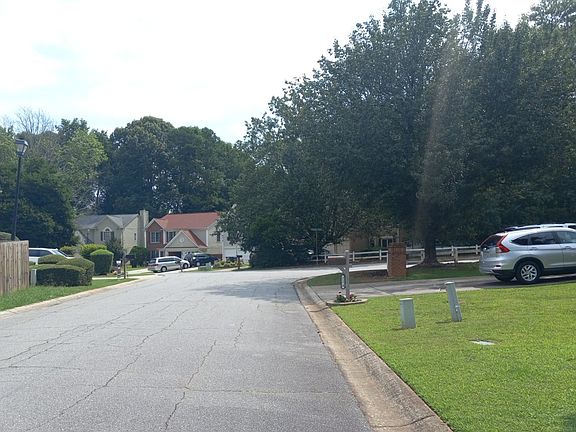 5th image of 3180 Binghampton Ln