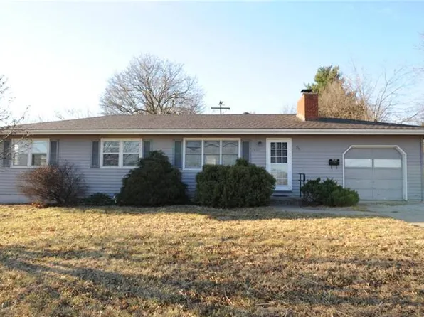 2409 W 9th St, Lawrence, KS 66049