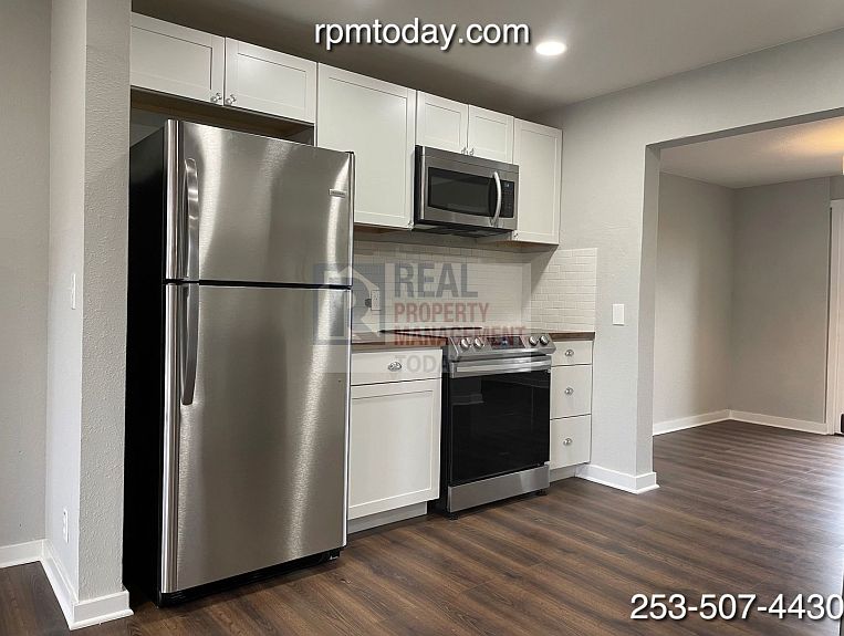 1st image of 3821 E I St Unit A