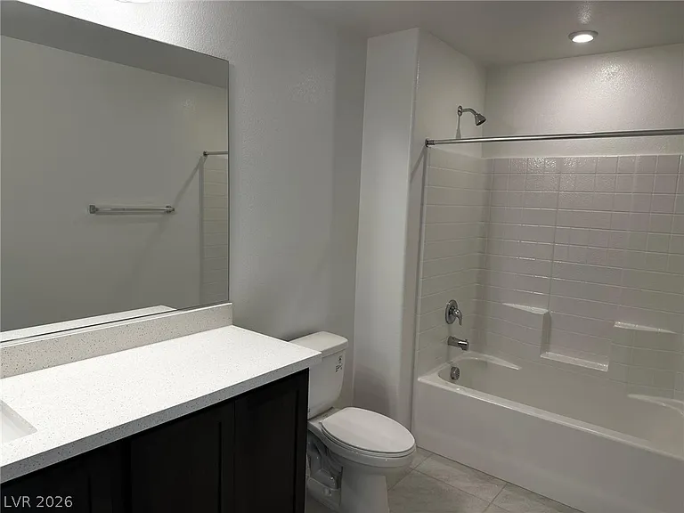 512 Ylang Pl — Photo 15