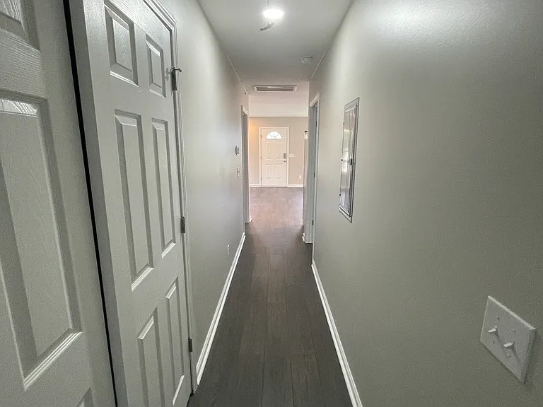 1006 Crystal Springs Dr — Photo 6