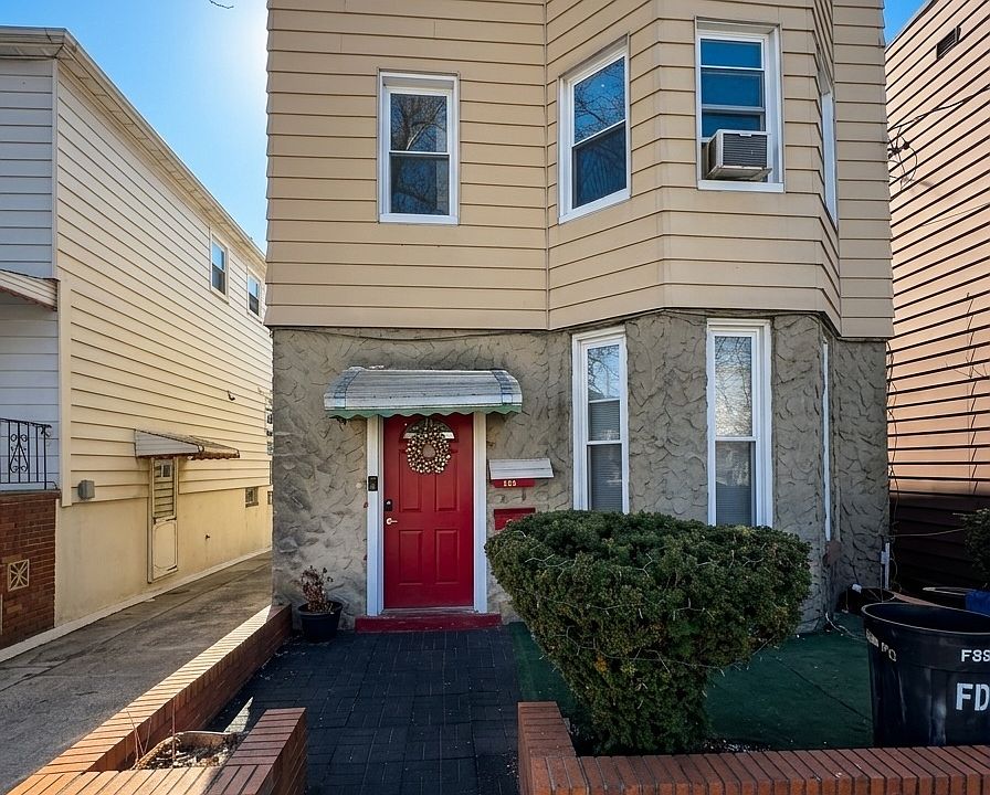 1st image of 133 Pamrapo Ave #2