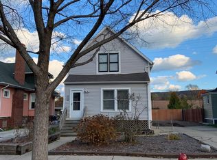 1725 Darrow Ave #1, Evanston, IL 60201