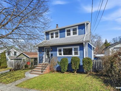 33 Beechwood Ave, Bogota, NJ, 07603