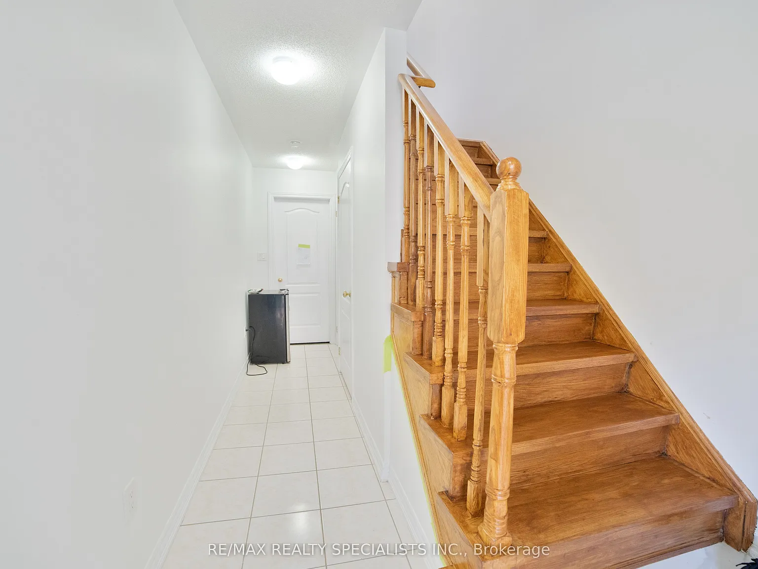 4 bed, $2,900 — Photo 2