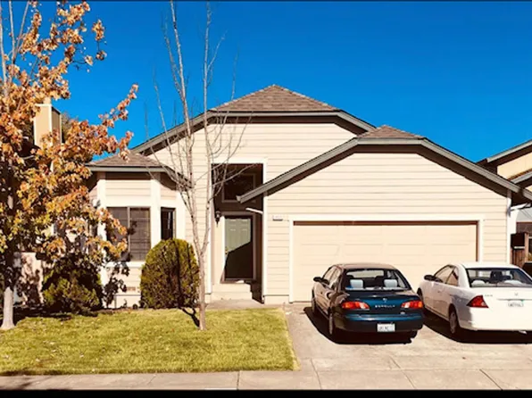 1432 Muir Pl, Rohnert Park, CA 94928