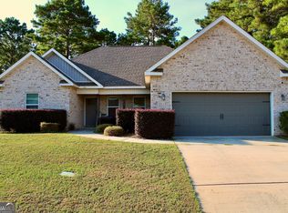 606 Amberley Ct, Kathleen, GA 31047