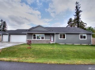 103 Easy St SE, Rainier, WA 98576