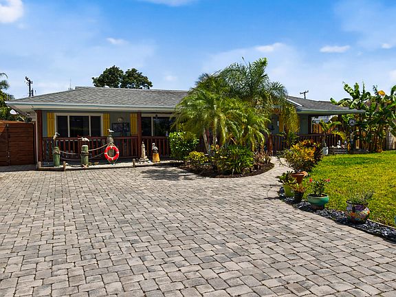 2nd image of 5135 Palm Ridge Boulevard