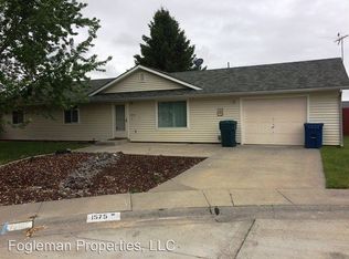 1575 Rosewood St, Mountain Home, ID 83647