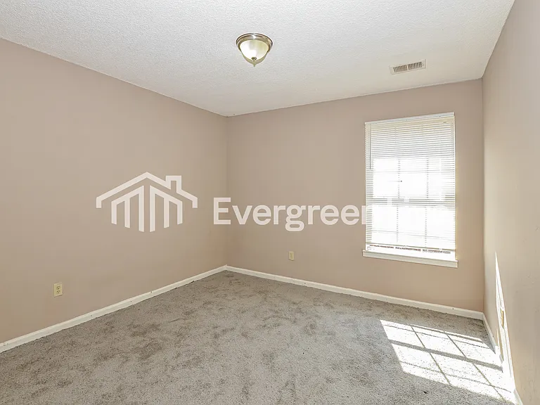5944 Wagon Hill Rd E — Photo 8