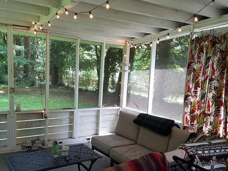 3454 Primrose Pl — Photo 2