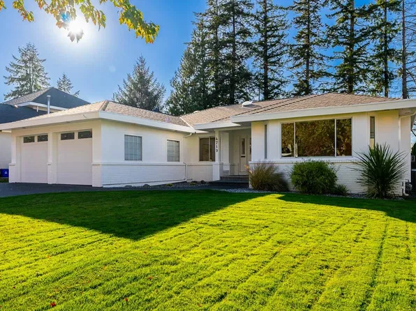 4719 215a St, Langley, BC V3A 8G8