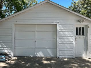 3804 Lincoln Ave, Selby, SD 57472