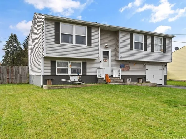 4961 Windgate Rd, Liverpool, NY 13088