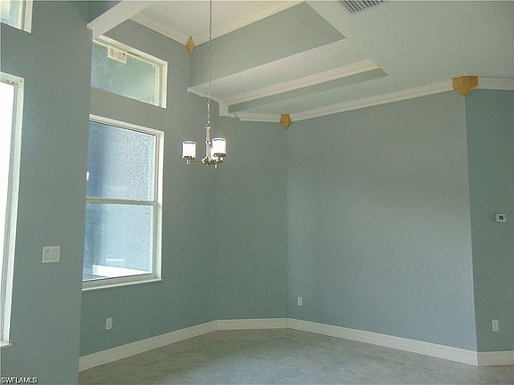 3rd image of 1116 Cove St E