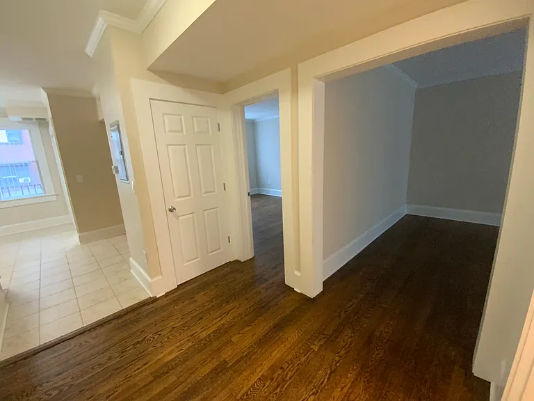 16 Short St #2 — Photo 12