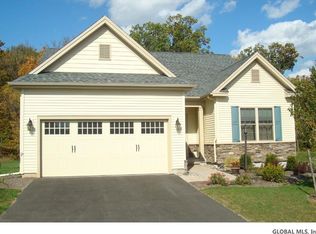 258 Bender Ln, Glenmont, NY 12077
