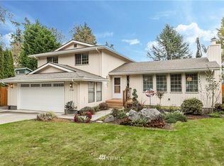 3748 Magrath Rd, Bellingham, WA 98226