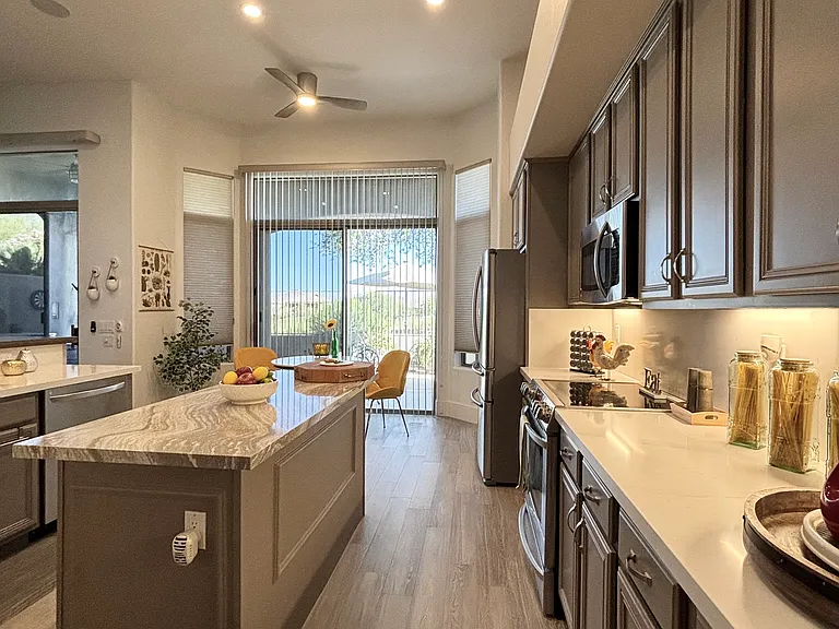 9311 E Whitewing Dr — Photo 10