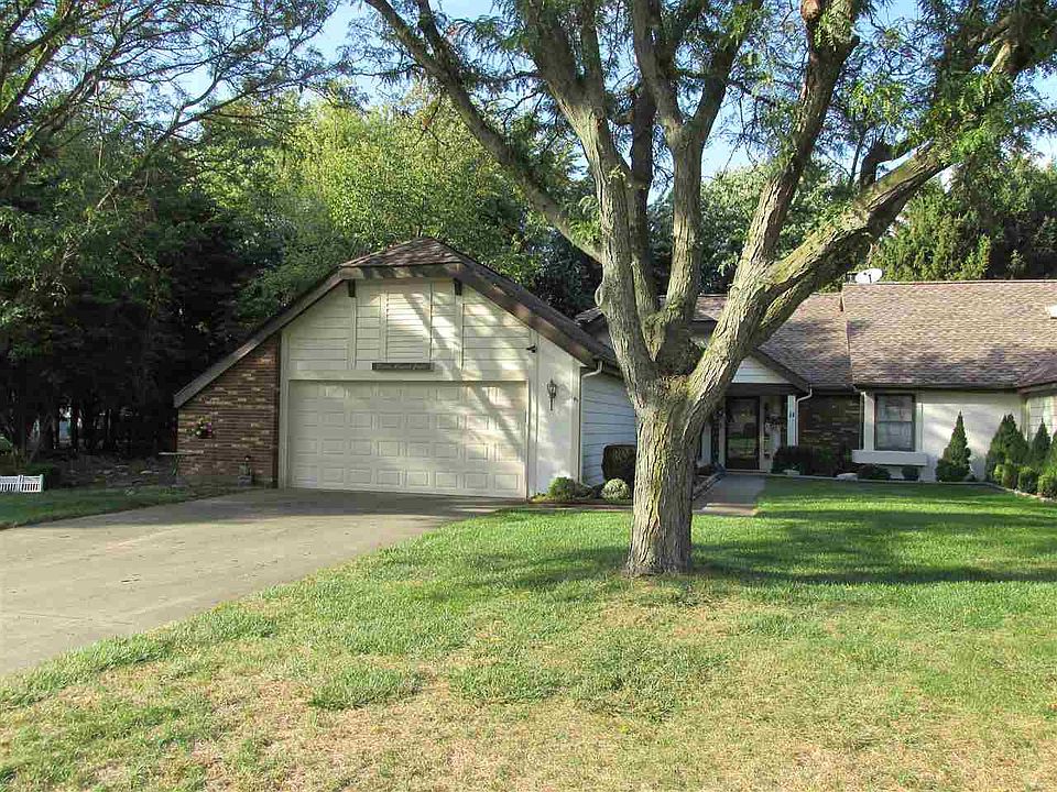 1st image of 11 Almond Ct