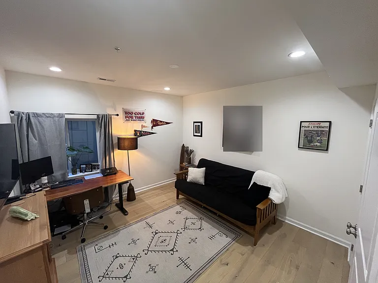 2013 N Reese St #6-A — Photo 8