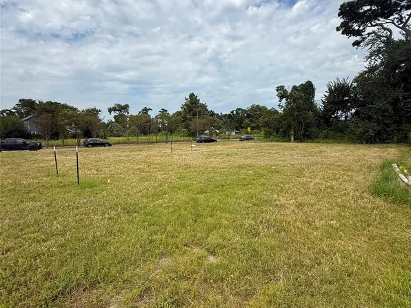 7720 Hoffman St, Houston, TX 77016