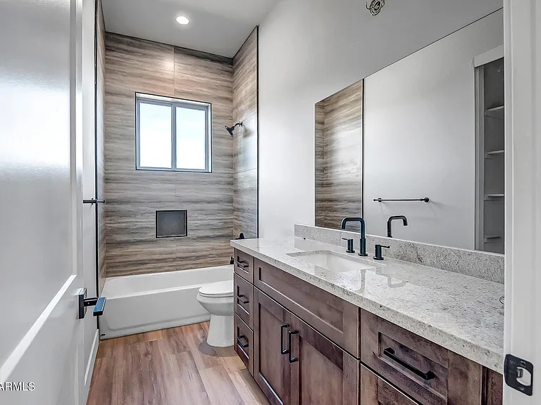 750 S Grant Woods Pkwy — Photo 20