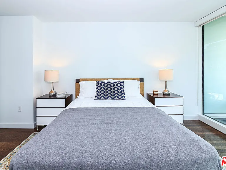 6250 Hollywood Blvd #11N — Photo 16