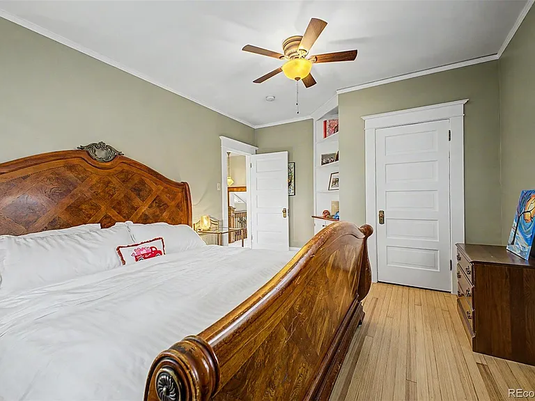 615 N Emerson St — Photo 22