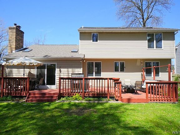 2nd image of 931 Castlebar Dr