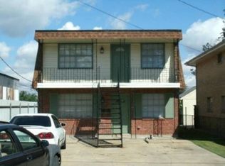 205 4th St, Chalmette, LA 70043