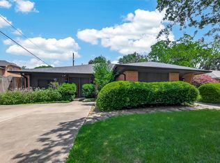 5326 Redstart St, Houston, TX 77096