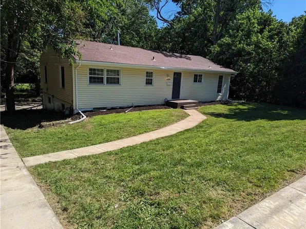 6132 Longview Rd, Kansas City, MO 64134