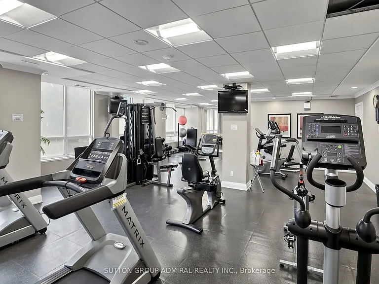 30 N Park Rd #202 — Photo 24