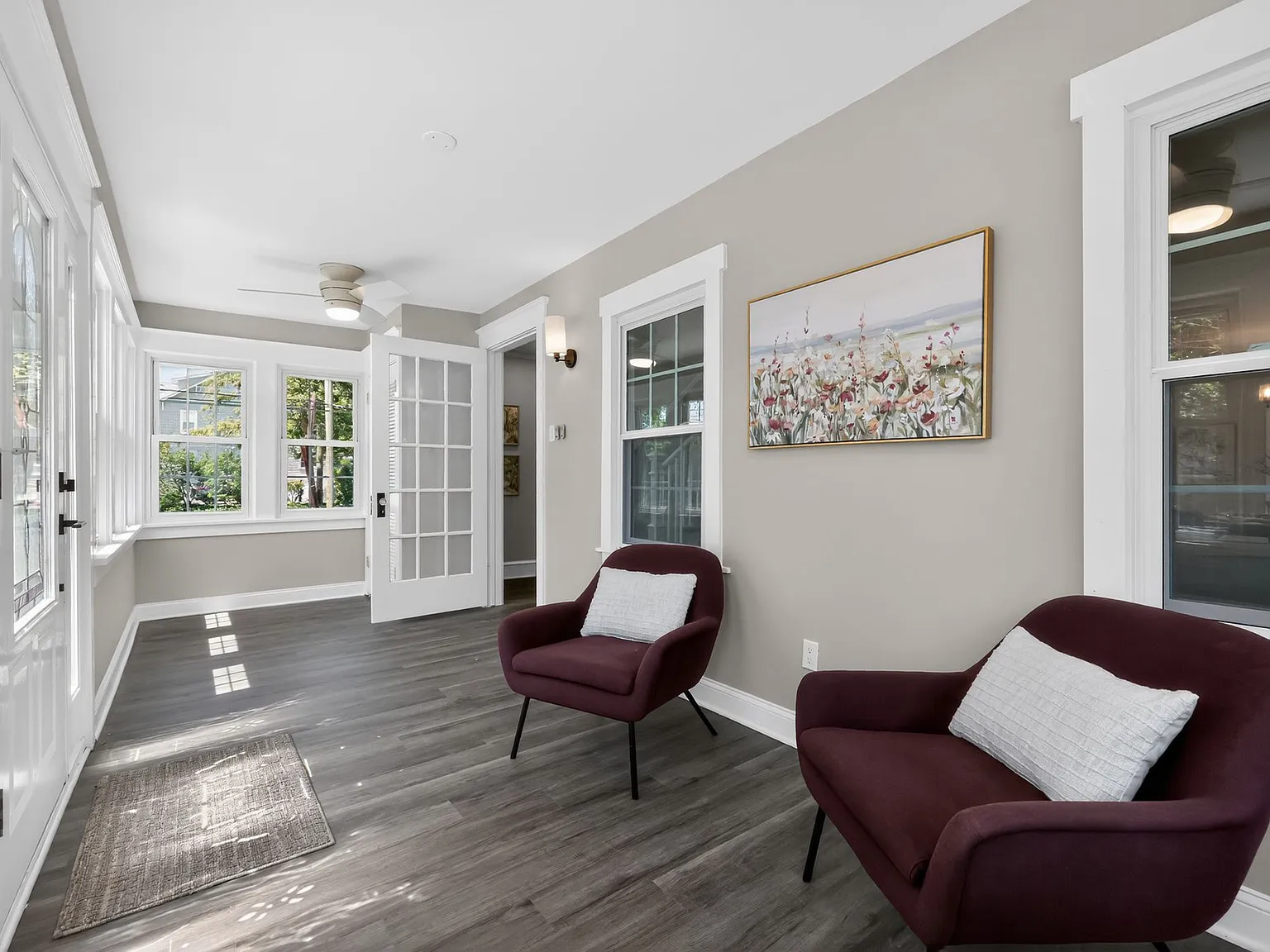 3 bed, 2.5 bath, 1416 sqft, $4,000 — Photo 3