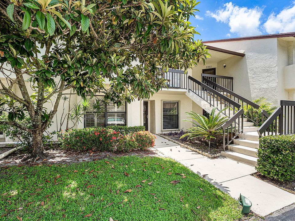 1st image of 3349 Lucerne Park Drive