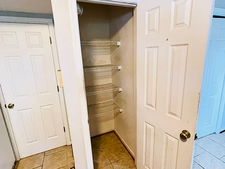 9724 Willow Glen Ln — Photo 26